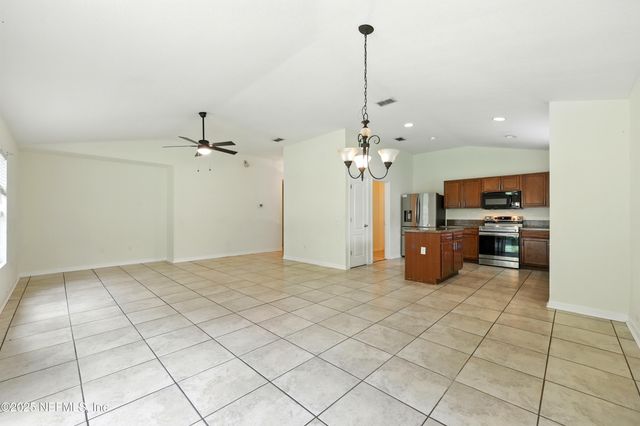 2522 VICTORIA POINT Drive, Jacksonville, FL 32218