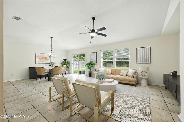 2522 VICTORIA POINT Drive, Jacksonville, FL 32218