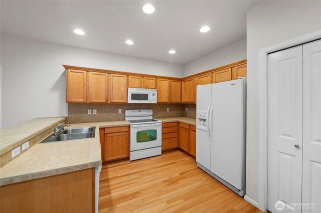 4416 Fire Willow Way NW, Olympia, WA 98502
