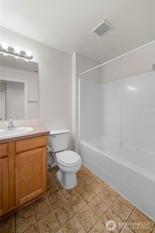 4416 Fire Willow Way NW, Olympia, WA 98502
