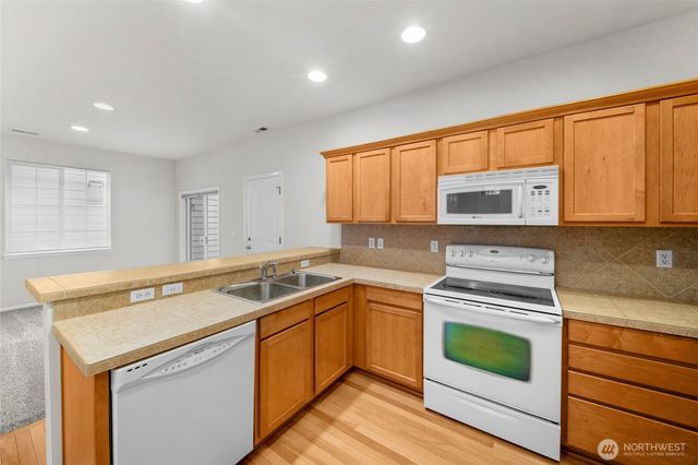4416 Fire Willow Way NW, Olympia, WA 98502