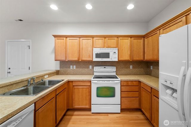 4416 Fire Willow Way NW, Olympia, WA 98502