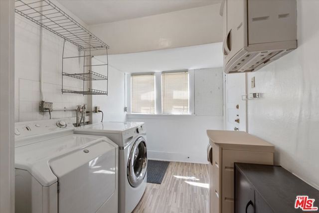 2019 West Boulevard, Los Angeles, CA 90016