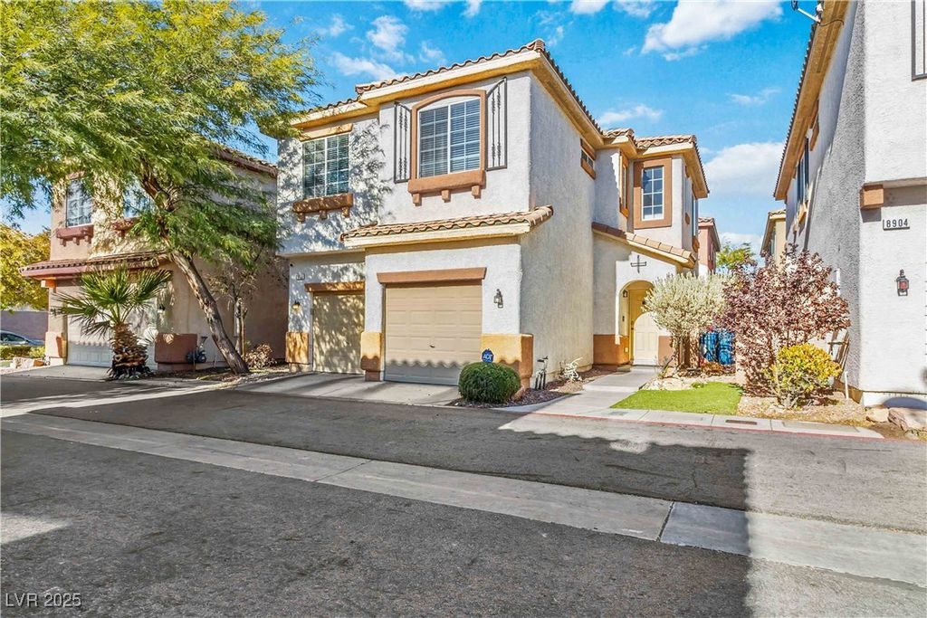 8908 Cambridge Glen Court, Las Vegas, NV 89149