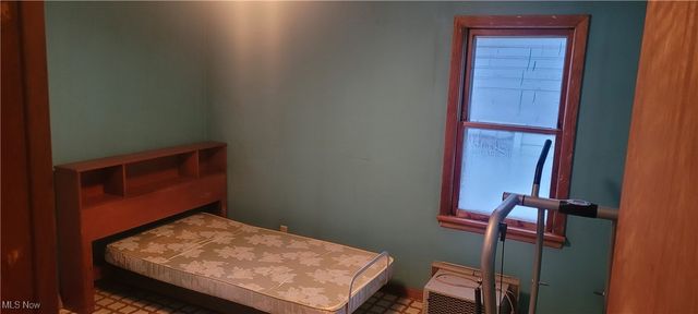 7736 Root Road, North Ridgeville, OH 44039