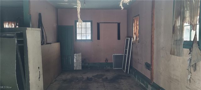 7736 Root Road, North Ridgeville, OH 44039