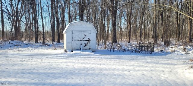 7736 Root Road, North Ridgeville, OH 44039