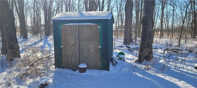 7736 Root Road, North Ridgeville, OH 44039