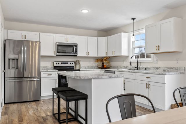 217 Peach St, Baxter, TN 38544