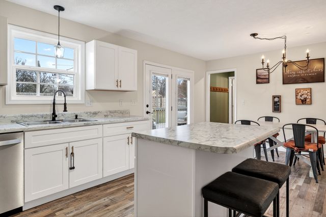 217 Peach St, Baxter, TN 38544