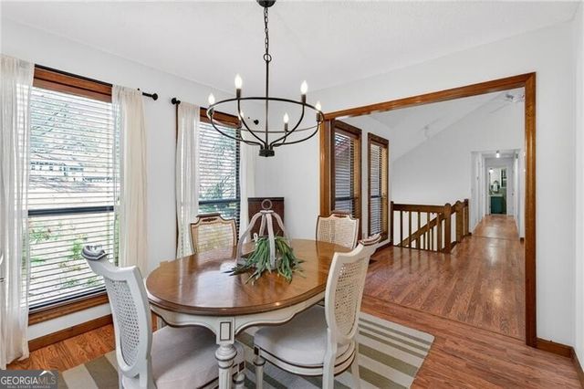 120 Farm Track, Roswell, GA 30075