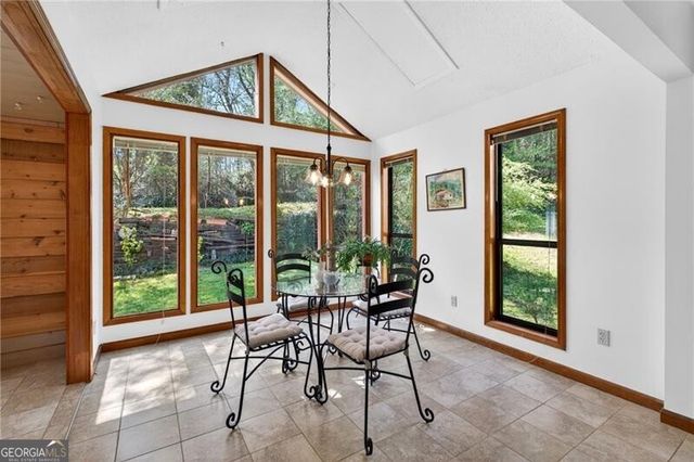 120 Farm Track, Roswell, GA 30075