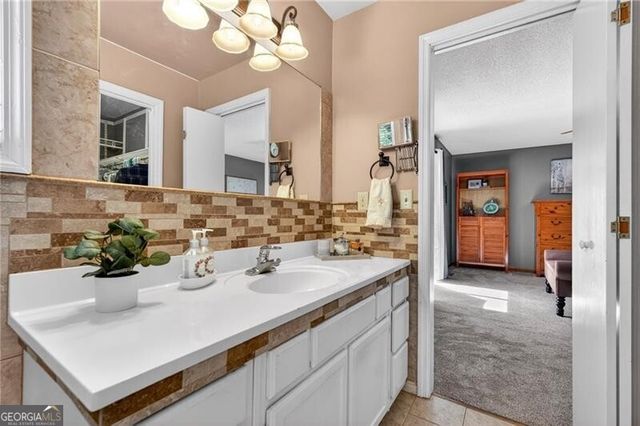 120 Farm Track, Roswell, GA 30075