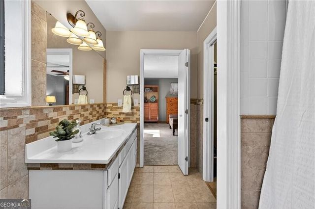 120 Farm Track, Roswell, GA 30075