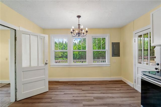 1750 Colonial TRL E, Surry, VA 23883