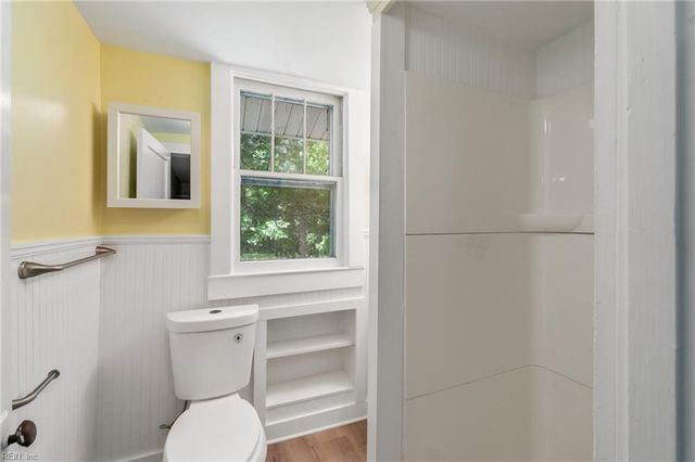 1750 Colonial TRL E, Surry, VA 23883