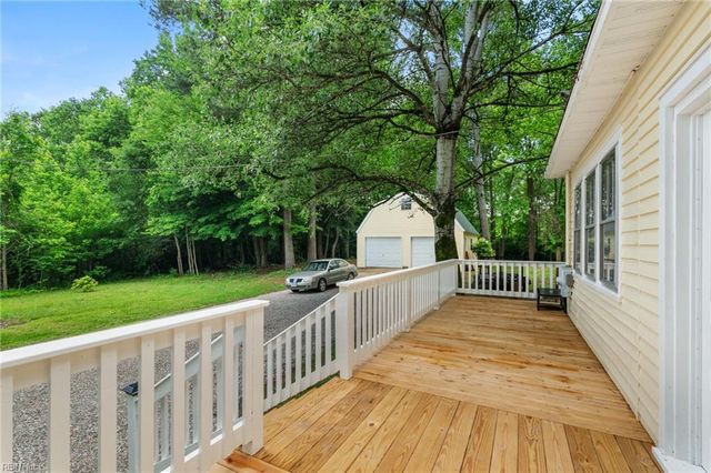 1750 Colonial TRL E, Surry, VA 23883