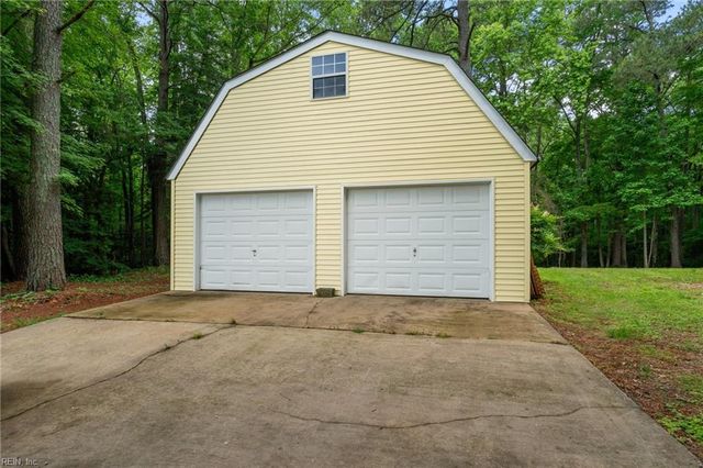 1750 Colonial TRL E, Surry, VA 23883