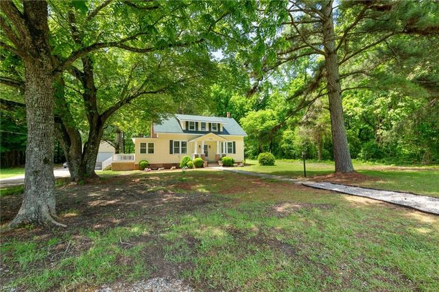 1750 Colonial TRL E, Surry, VA 23883