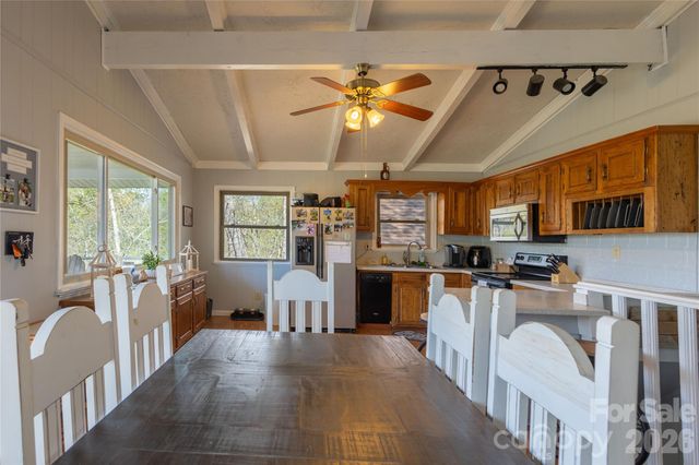 344 Pine Ridge Trail, Almond, NC 28702