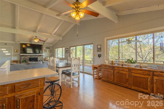 344 Pine Ridge Trail, Almond, NC 28702