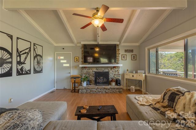 344 Pine Ridge Trail, Almond, NC 28702