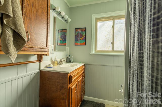 344 Pine Ridge Trail, Almond, NC 28702