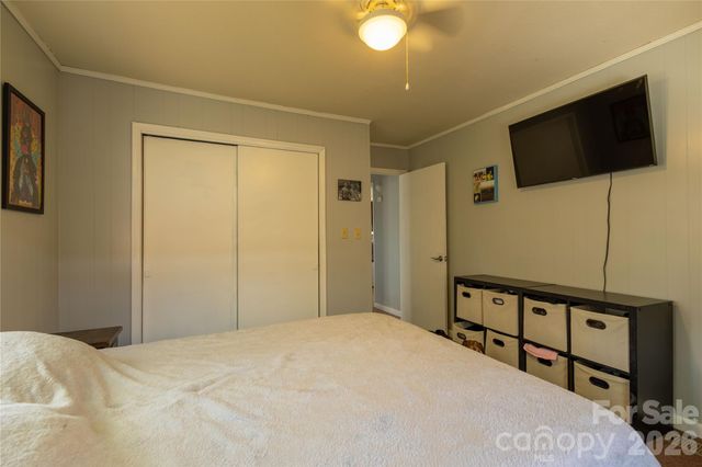 344 Pine Ridge Trail, Almond, NC 28702