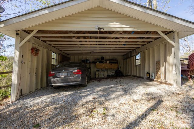 344 Pine Ridge Trail, Almond, NC 28702