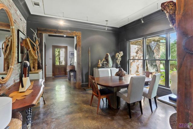 16056 Highland Bluff Ct, Baton Rouge, LA 70810