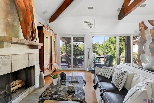 16056 Highland Bluff Ct, Baton Rouge, LA 70810