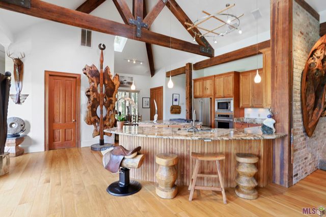 16056 Highland Bluff Ct, Baton Rouge, LA 70810