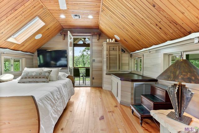 16056 Highland Bluff Ct, Baton Rouge, LA 70810