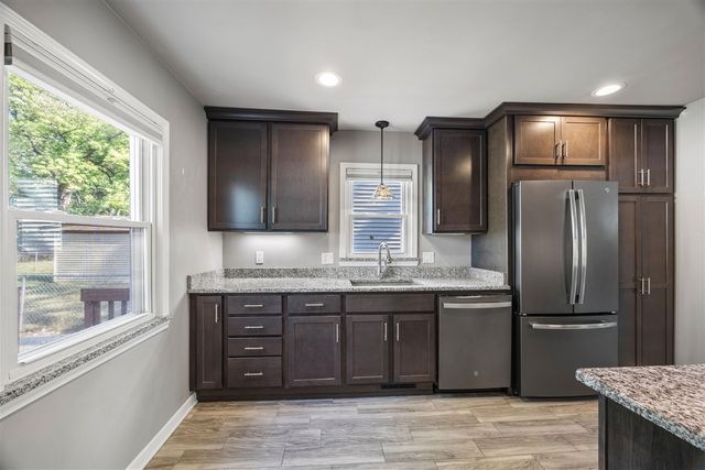 24426 Lehigh Street, Dearborn Heights, MI 48125