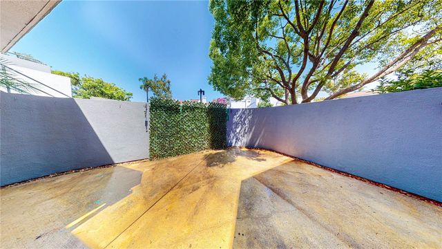 1158 Tivoli Lane 177, Simi Valley, CA 93065