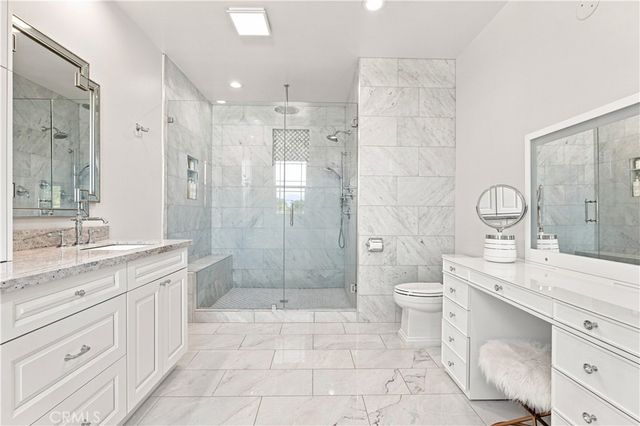 6926 Chimineas Avenue, Reseda, CA 91335