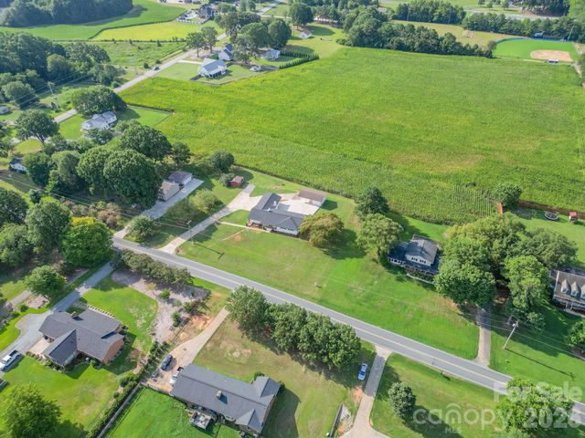 3115 Crow Road, Monroe, NC 28112