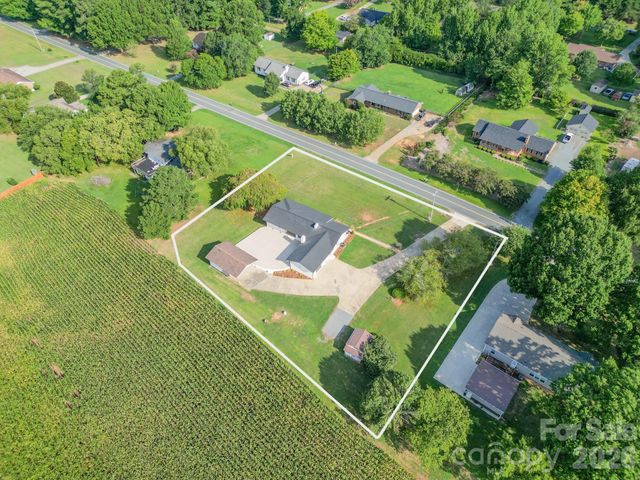 3115 Crow Road, Monroe, NC 28112