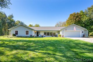 12501 Pine Island Drive, Sparta, MI 49345