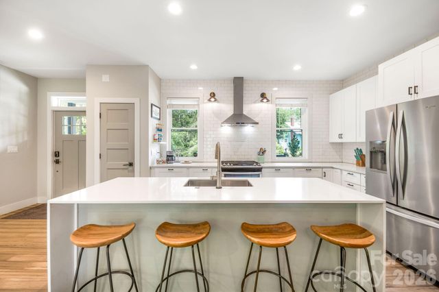192 Virginia Avenue, Asheville, NC 28806