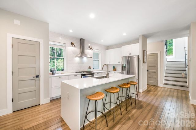 192 Virginia Avenue, Asheville, NC 28806