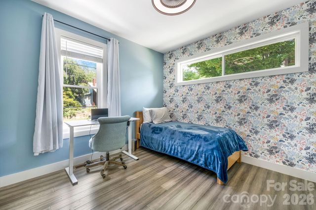 192 Virginia Avenue, Asheville, NC 28806