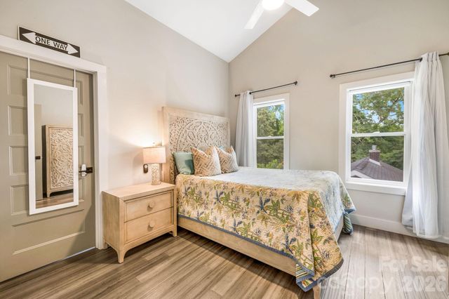 192 Virginia Avenue, Asheville, NC 28806