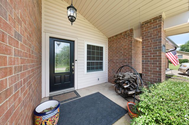 1440 Live Oak Street, Sulphur Springs, TX 75482