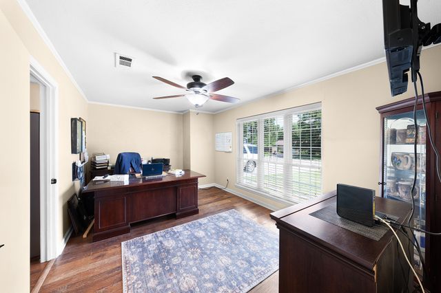 1440 Live Oak Street, Sulphur Springs, TX 75482