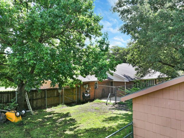 1440 Live Oak Street, Sulphur Springs, TX 75482