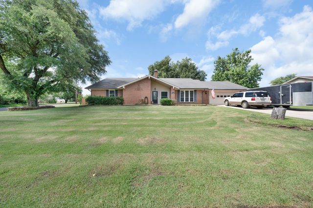 1440 Live Oak Street, Sulphur Springs, TX 75482