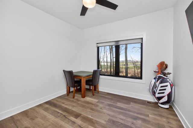 5321 173rd Street, Urbandale, IA 50323