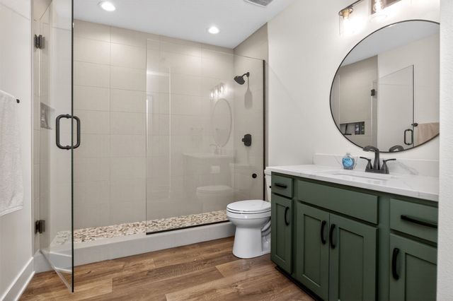 5321 173rd Street, Urbandale, IA 50323