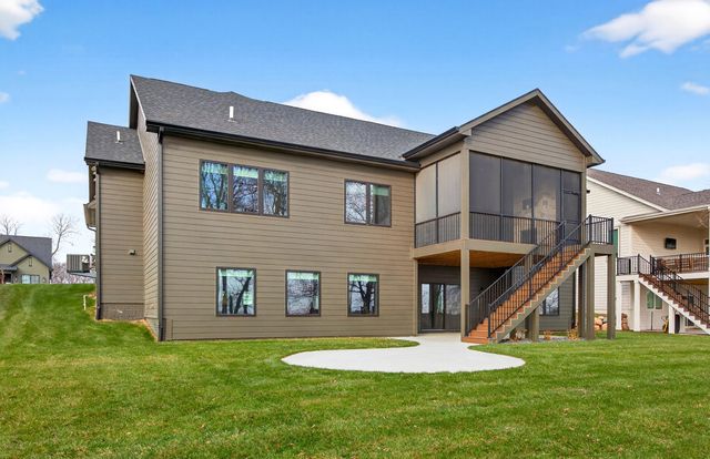 5321 173rd Street, Urbandale, IA 50323